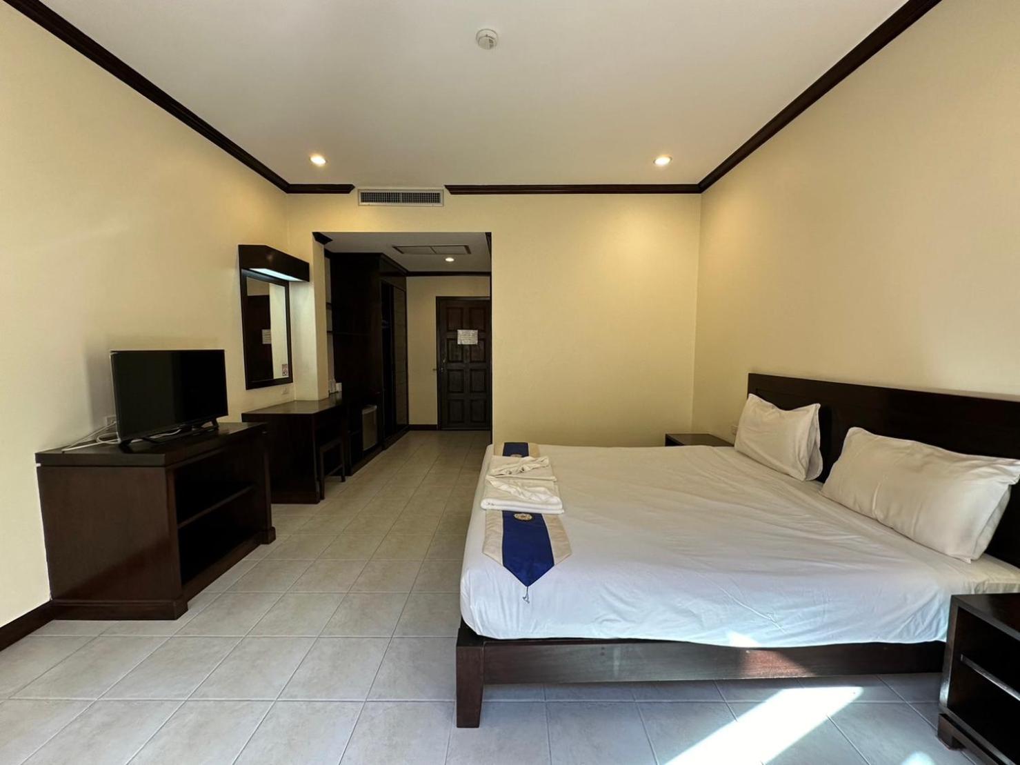 Hotel Baan Kingkeaw Thamdee Patong Exterior foto