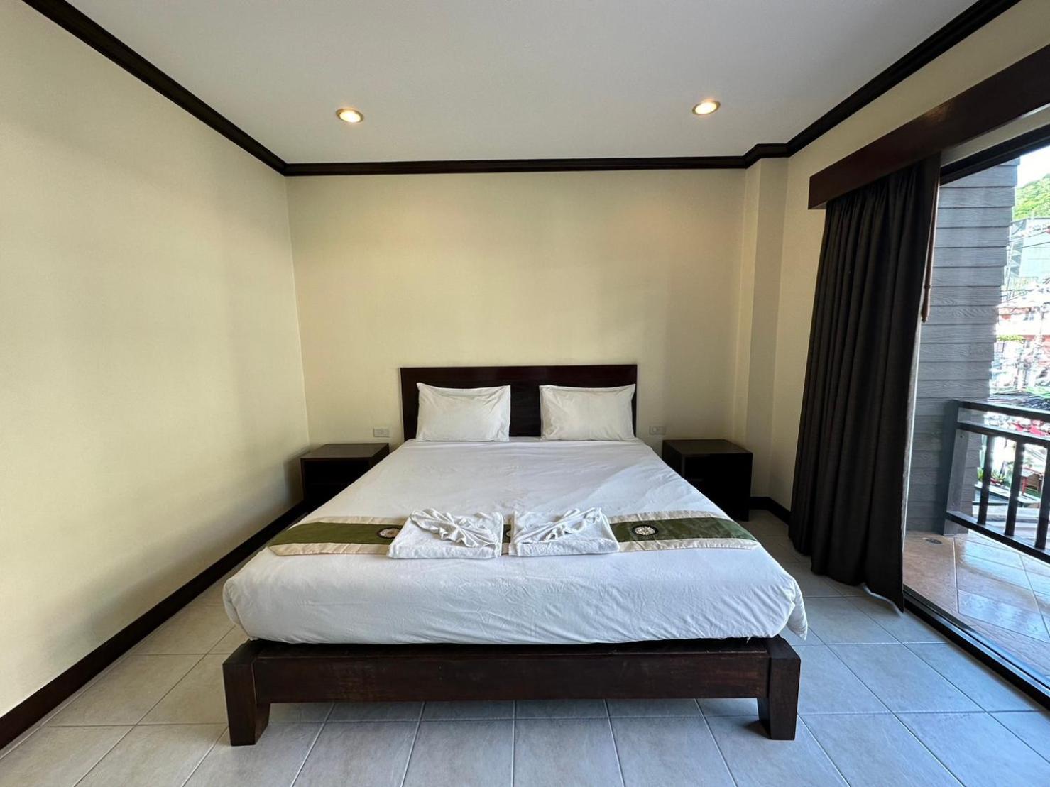 Hotel Baan Kingkeaw Thamdee Patong Exterior foto