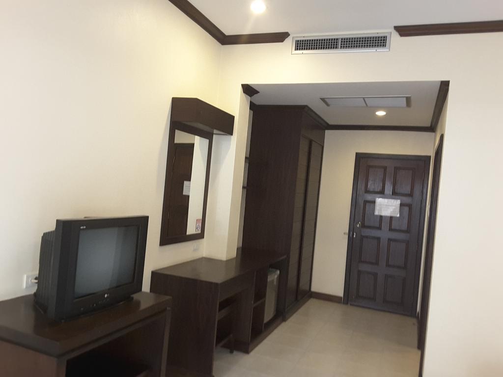 Hotel Baan Kingkeaw Thamdee Patong Exterior foto